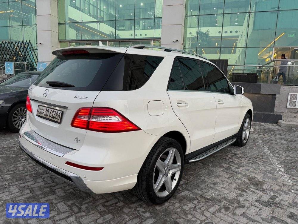 موديل ٢٠١٥شرط الفحص الوكالة بحالة جديدةML 400مرسيدس9