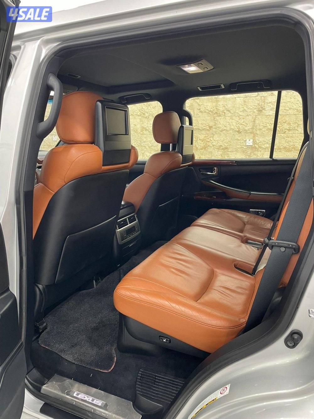 للبيع جيب لكزس 2014 عداد 241 الف صبغ وكاله4