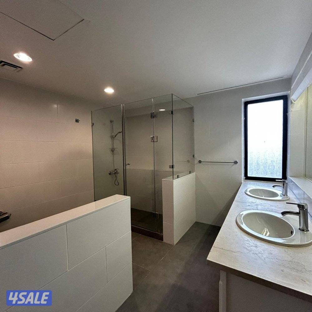 شقة نصف مفروشة للإيجار في بنيد القار7