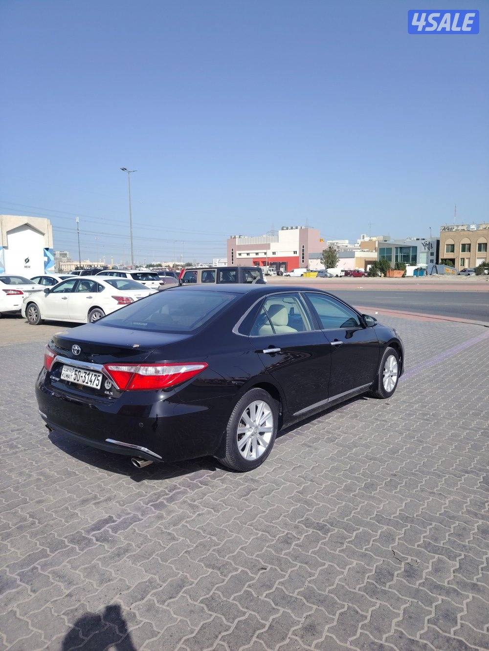 كامري بحالة الوكاله ماشي٦١ الف صبغ وكااله3