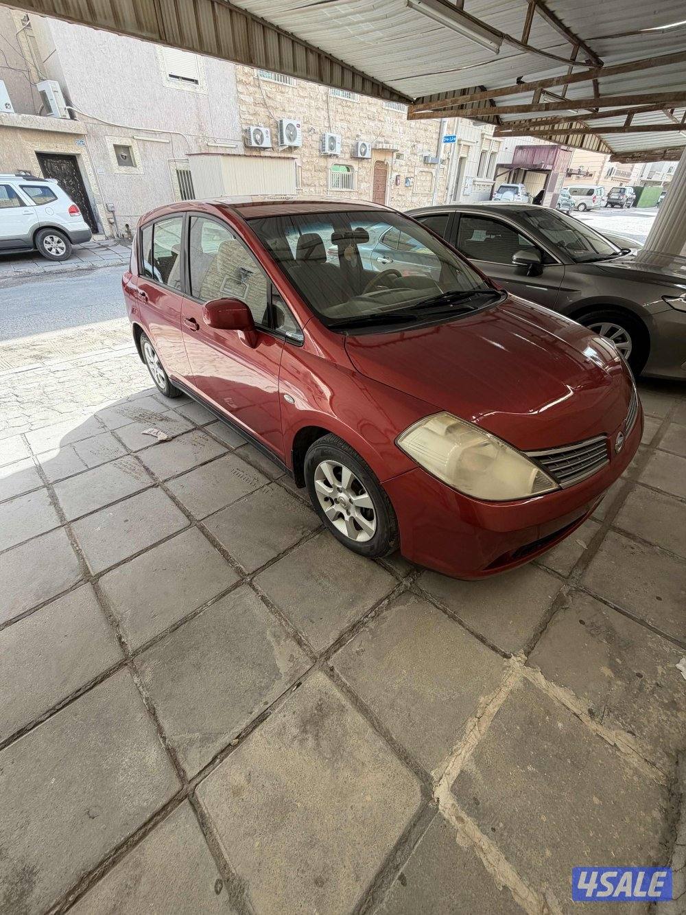 نيسان تيدا 20081