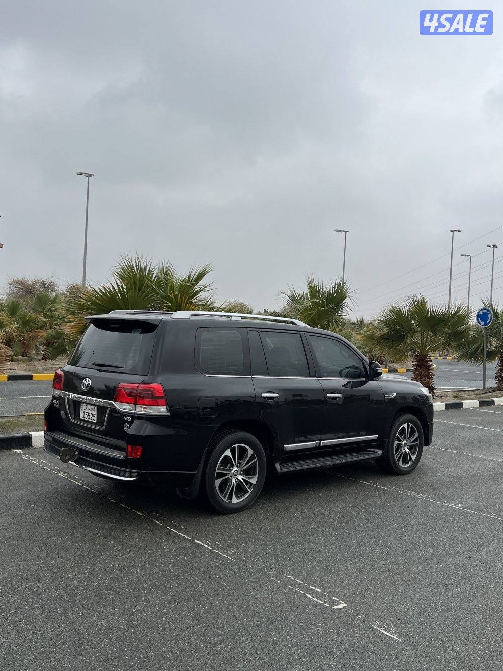 لاند كروزر V8 قراند تورنق0