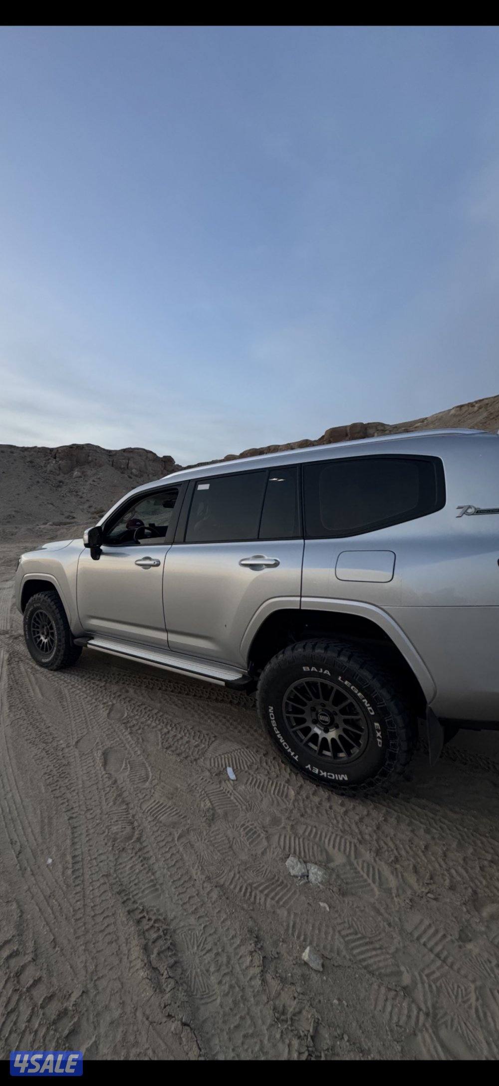 للبيع لاندgxr3