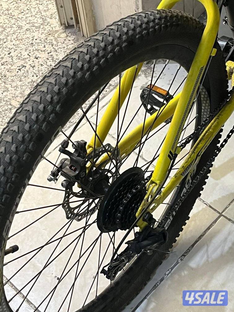 للبيع عجلة X-between0