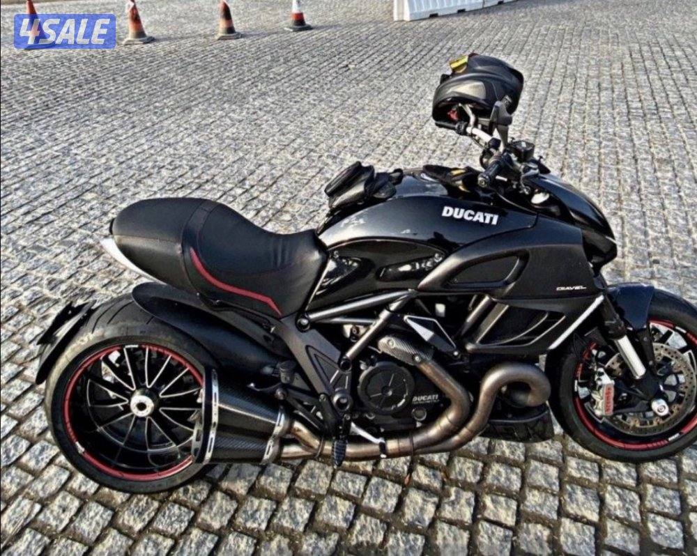 للبيع دوكاتي ديافل1