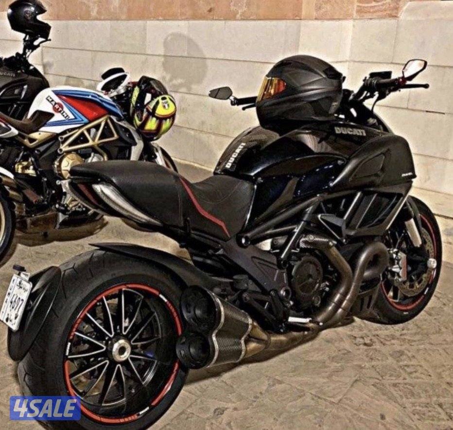 للبيع دوكاتي ديافل2