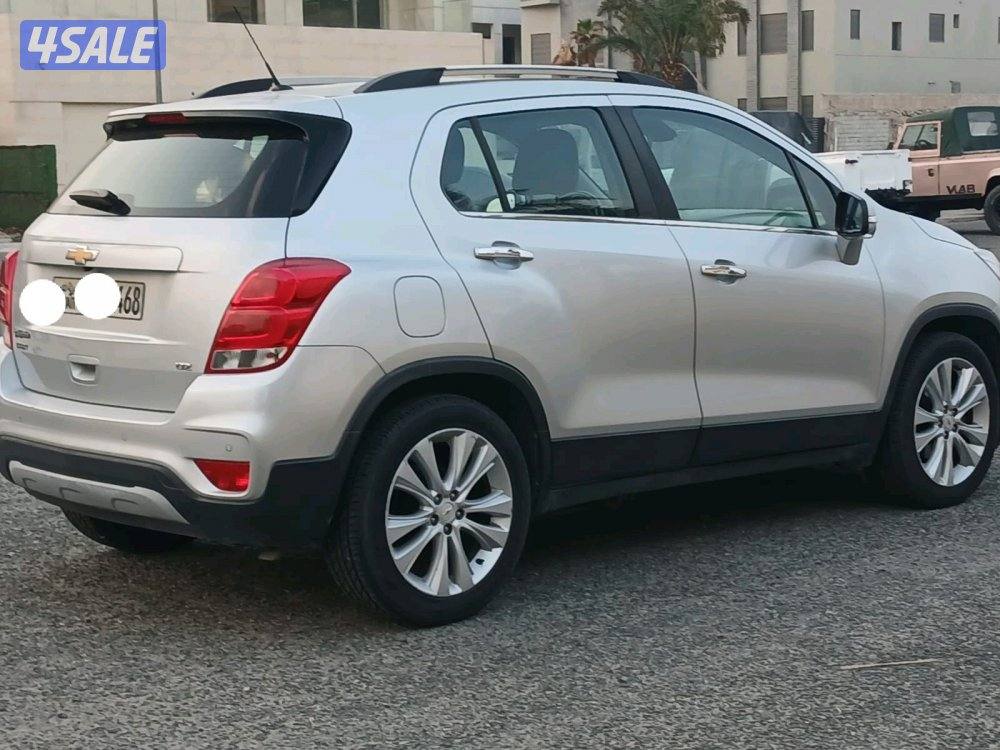 بيع جيب شفروليه تراكس4