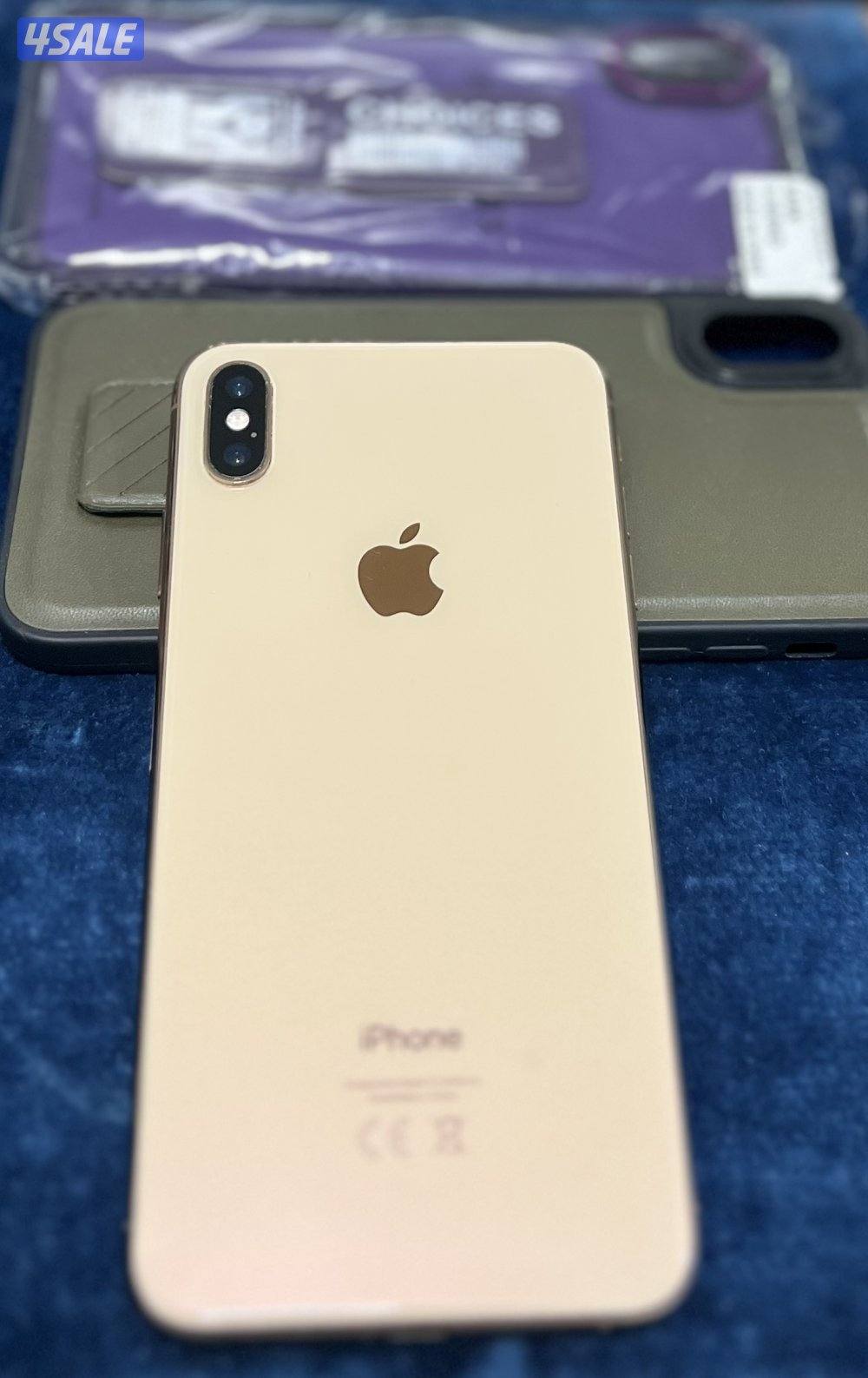 iphone xs max 64GB                               .0