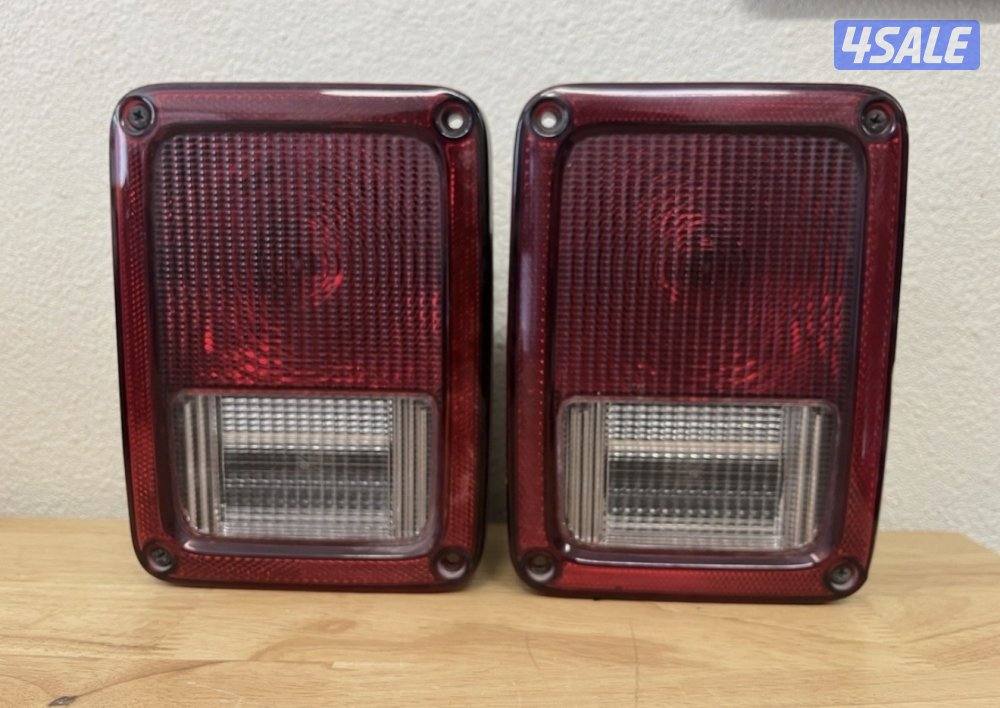 للبيع اغراض رانجلر4