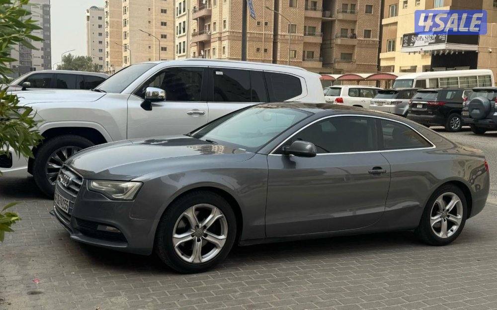 للبيع اودي A5 موديل 20111