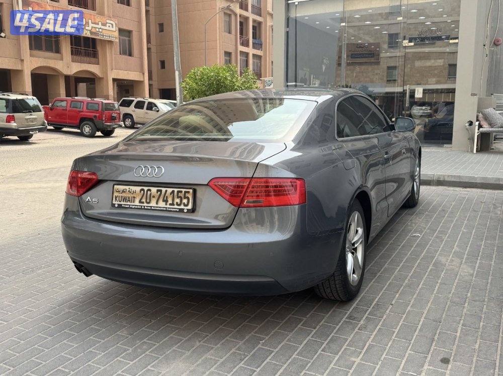 للبيع اودي A5 موديل 20112