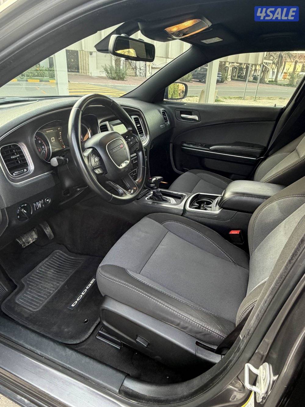 دودج تشارجر4