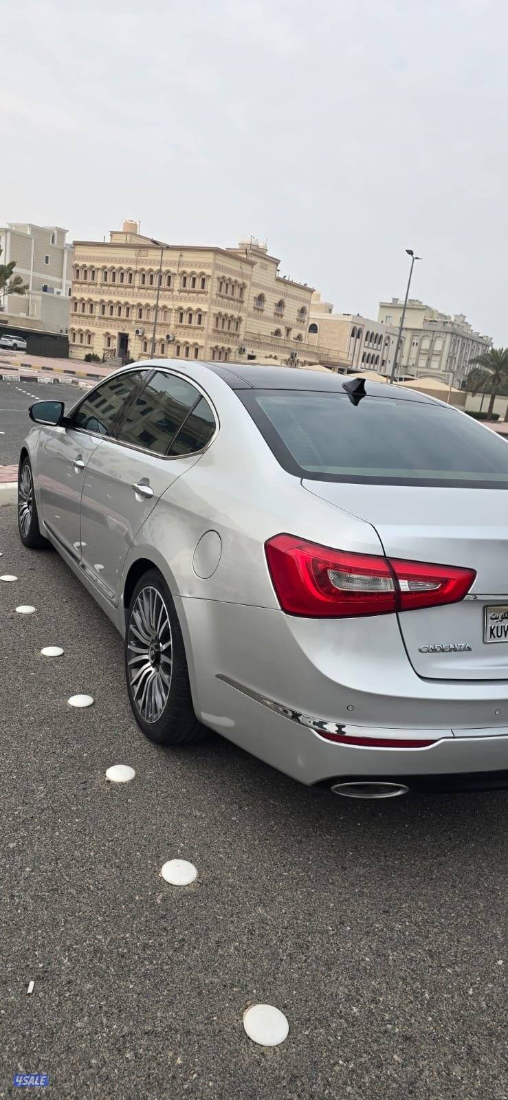 للبيع كادينزا موديل ٢٠١٤ ماشي ٢٣٠ فحص مكينه قير شاصي3