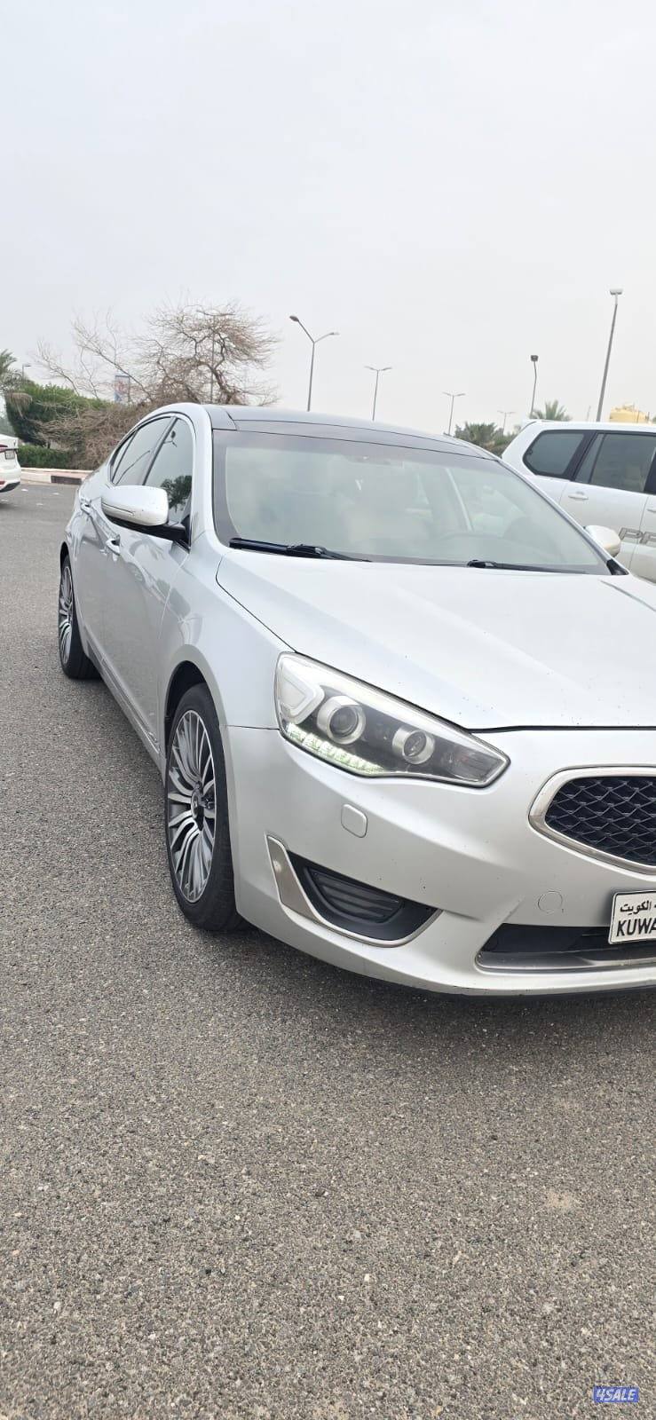 للبيع كادينزا موديل ٢٠١٤ ماشي ٢٣٠ فحص مكينه قير شاصي11