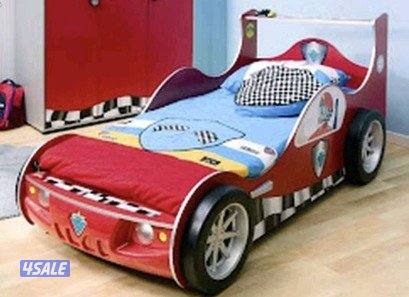 سرير على شكل سيارة سباق للاطفال..
بدون مرتبه سرير
 بحاله ممتازه2