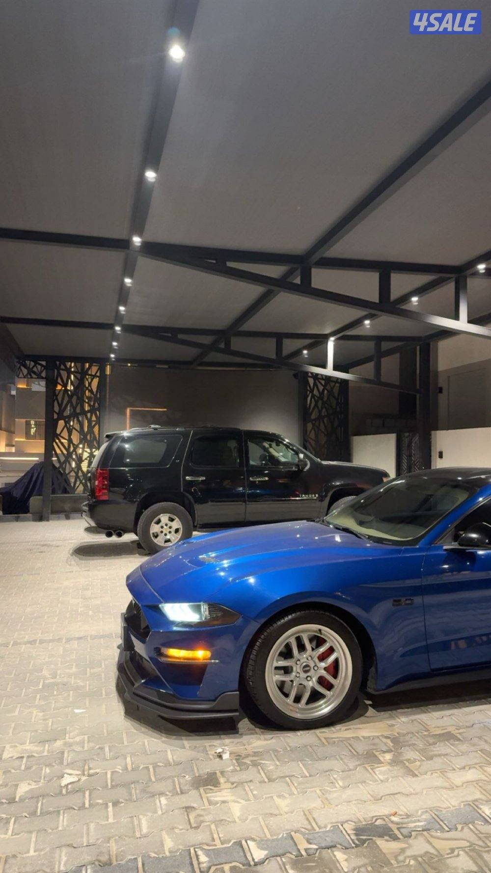 للبيع موستنق 2018 10 غيار ماشي 96 الف5