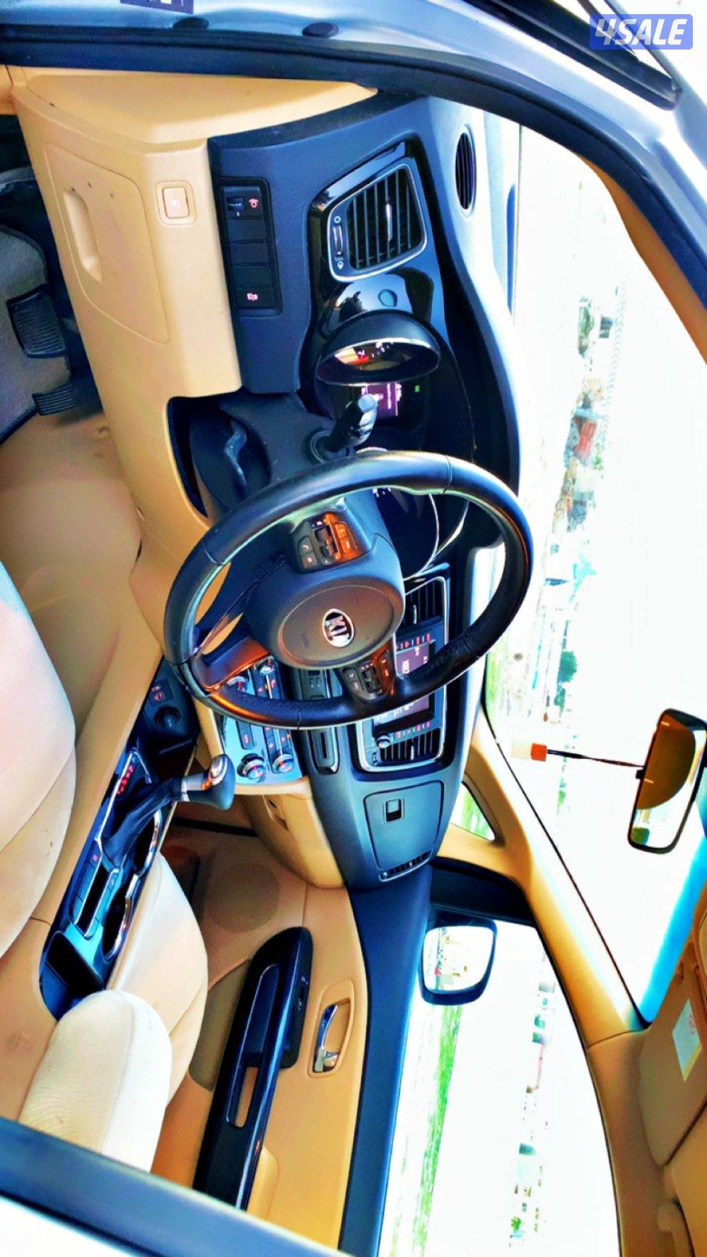 للبيع كيا كرنفال موديل ٢٠١٩ حاله ممتازه سيرفسات الوكاله شرط الفحص6