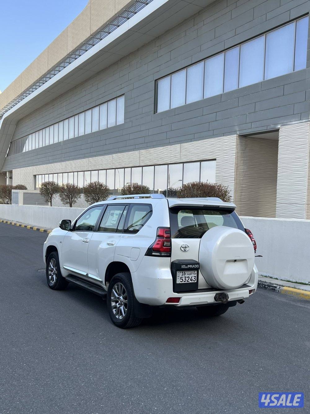 برادو صبغ الوكالة .. مالك اول0