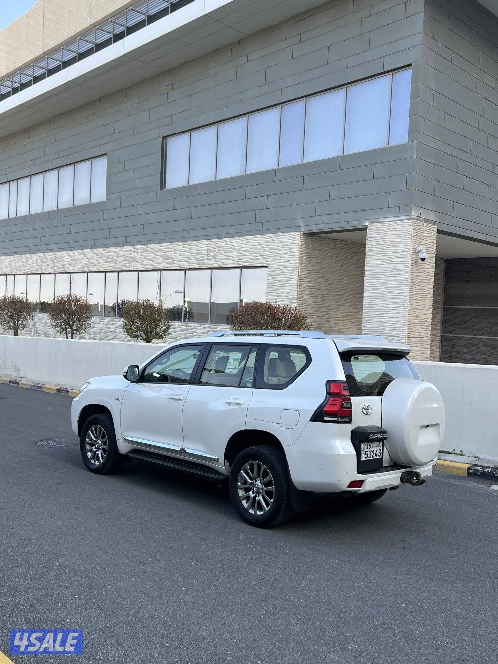 برادو صبغ الوكالة .. مالك اول1