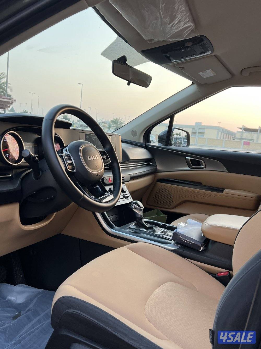 للبيع كيا كرنفال 20223