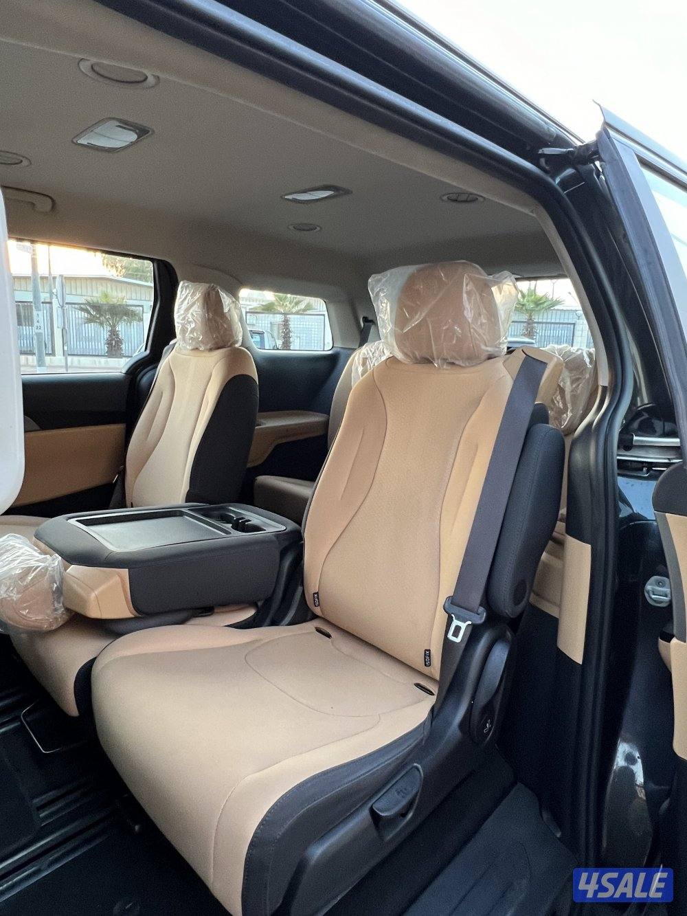 للبيع كيا كرنفال 20224