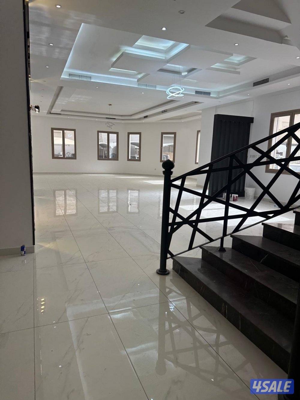 فيلا للإيجار3