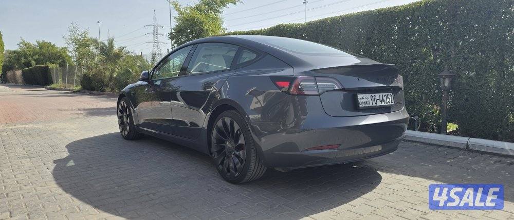 بيع او بدل تيسلا موديل 3 بروفورمنس خليجي3