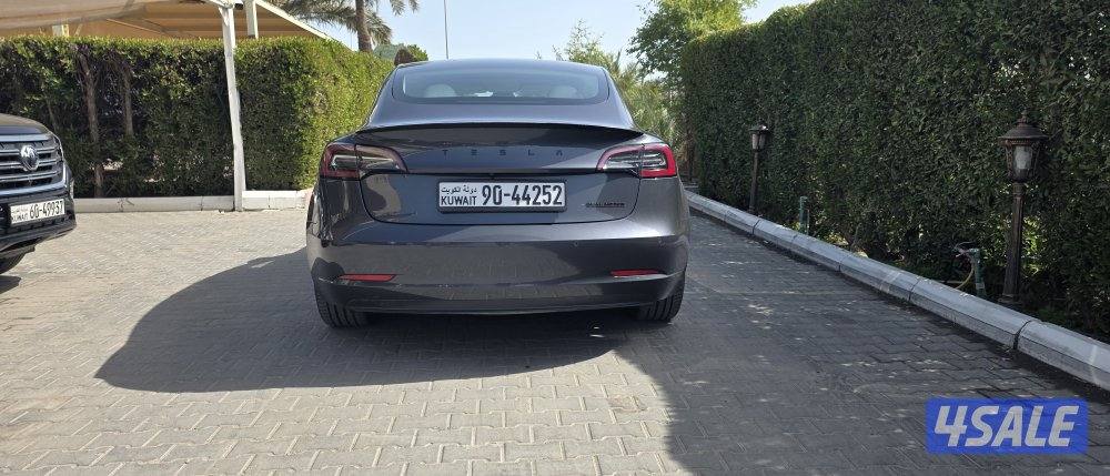 بيع او بدل تيسلا موديل 3 بروفورمنس خليجي4