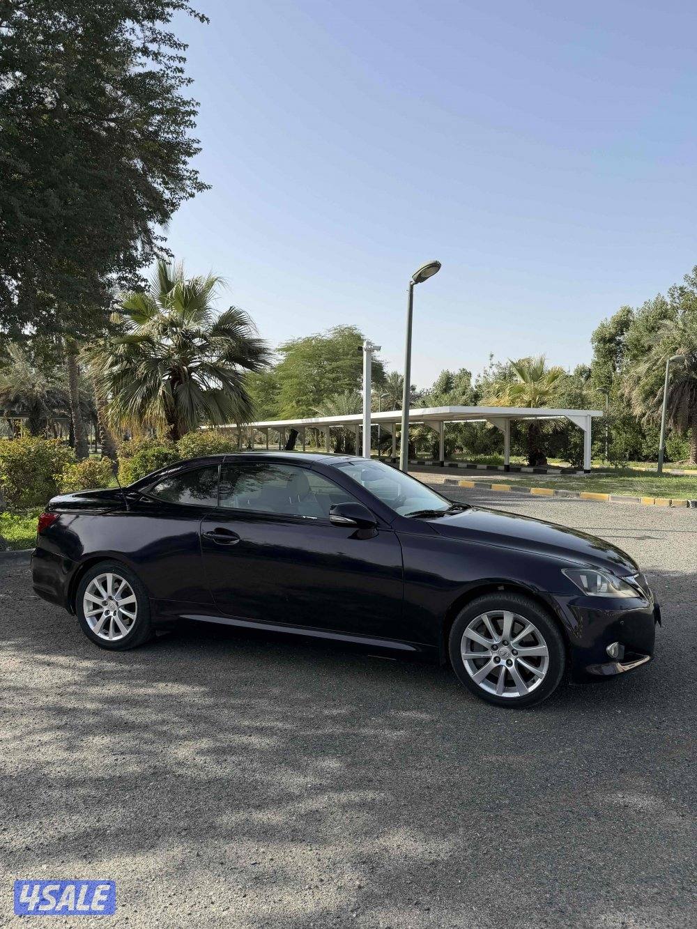 سلام عليكم للبيع لكزس  بحاله ممتازه شرط الفحص مفحوص وجاهز فحصه معاه7