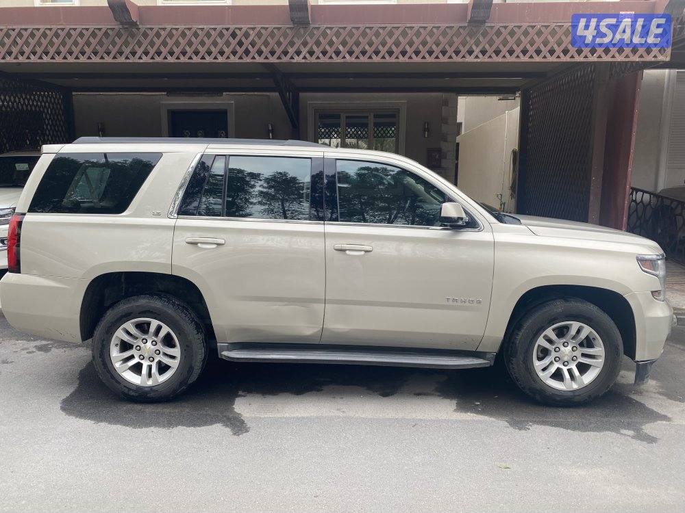 للبيع تاهو ٢٠١٥ Ls ذهبي شرط الفحص بكامل ماعدا قطعه وحده بمدقر امامي يم0