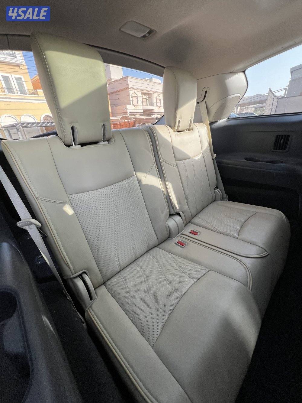 للبيع انفنتي نظيف جداً  XQ60 موديل 201512