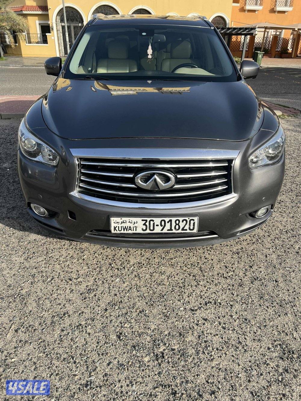 للبيع انفنتي نظيف جداً  XQ60 موديل 201515