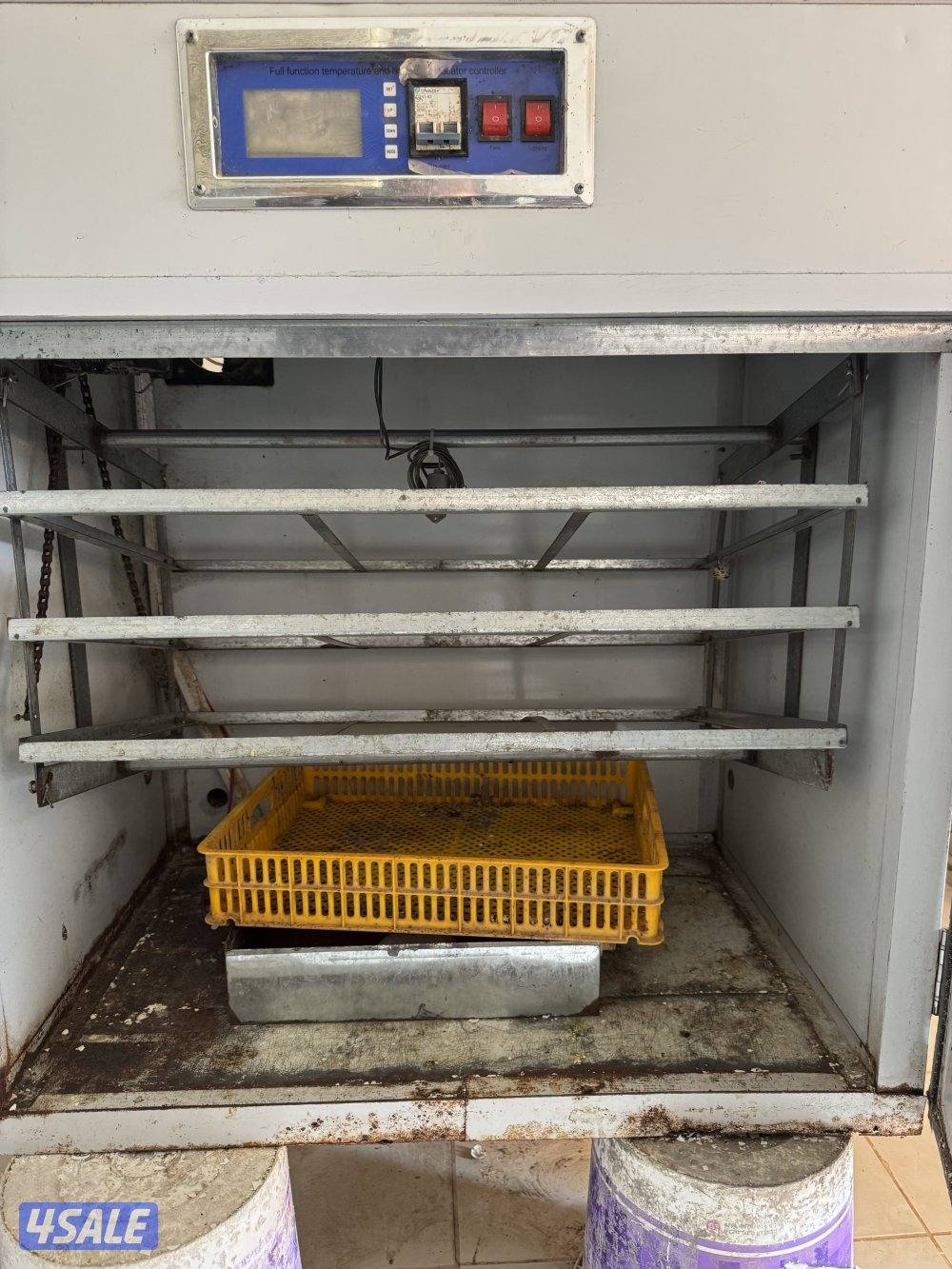 للبيع فقاسات مستعملة العبدلي1