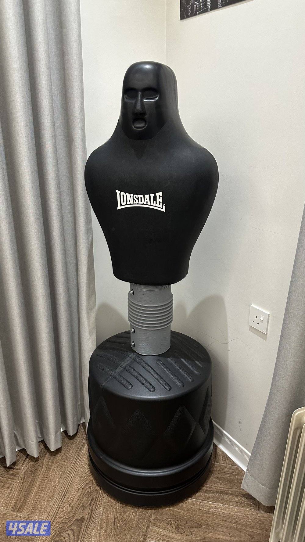 للبيع دميه ملاكمه1