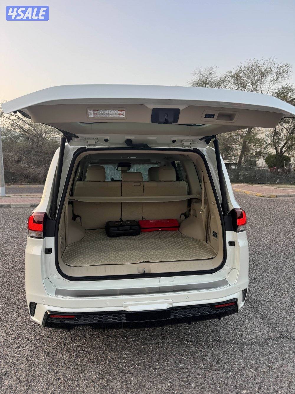 للبيع لاند كروز 20245