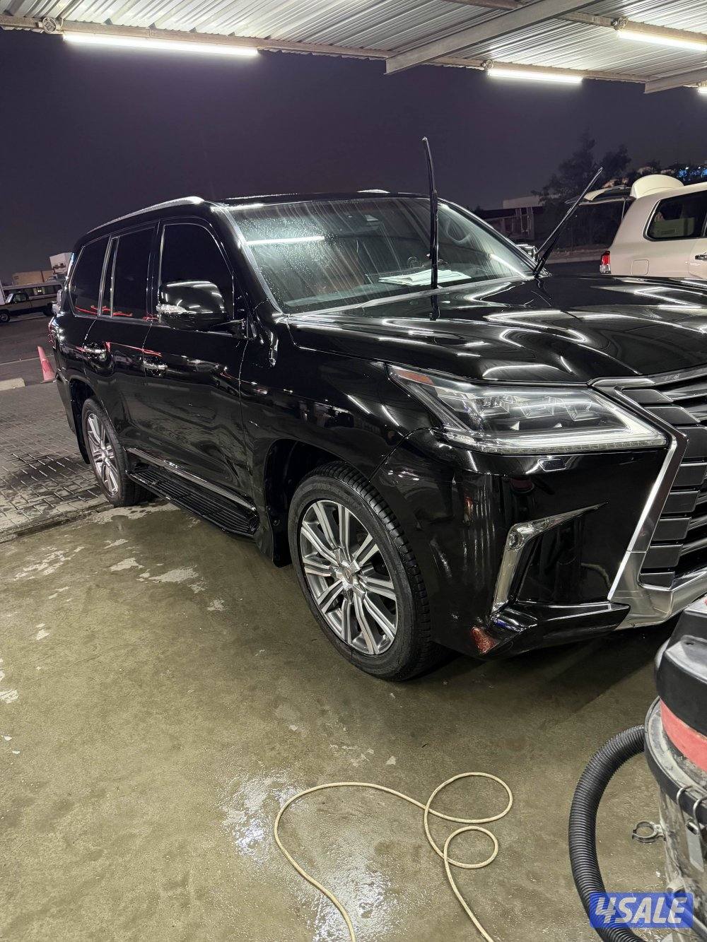 لكزس موديل 20162