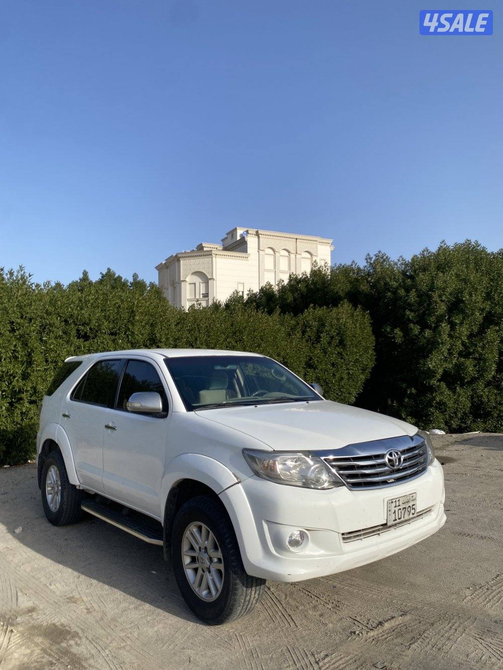 للبيع جيب فورتنر1