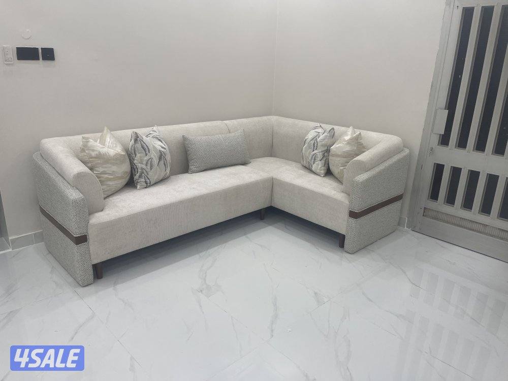 تفصال وتنجيد جميع موديلات الكنب والستاير الويفي الفندقيه وديوانيات6