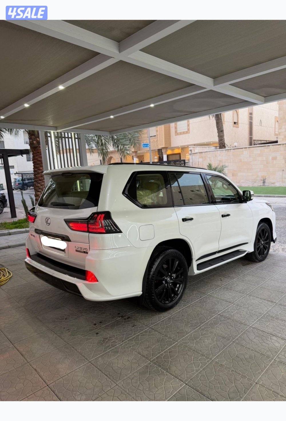 لكزس بلاك اديشن1