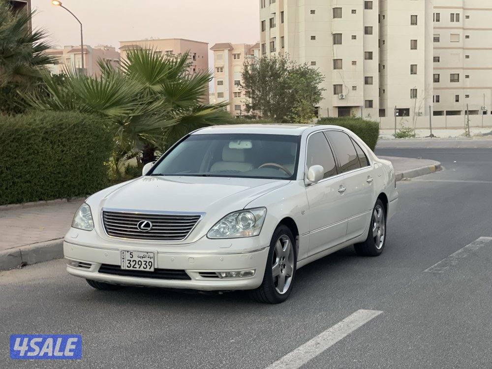 لكزس LS 4300