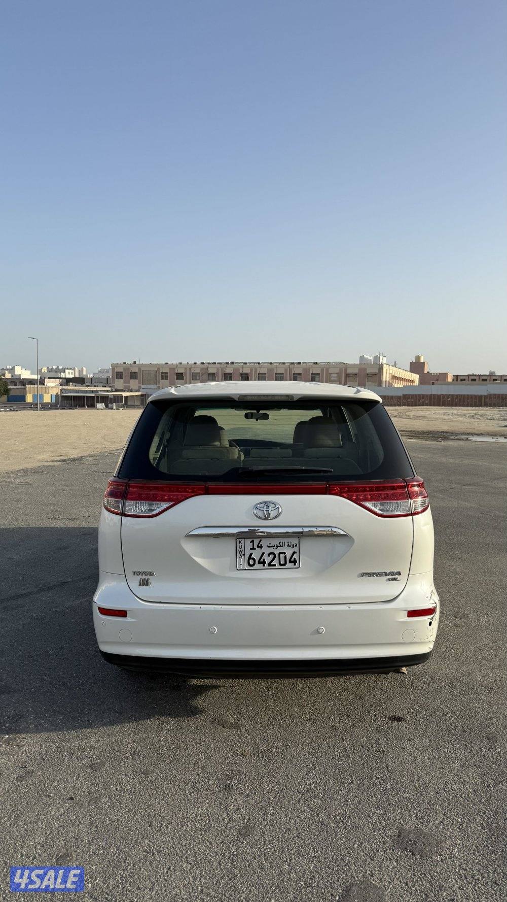 تويوتا بريفيا 2012 وارد قطر0