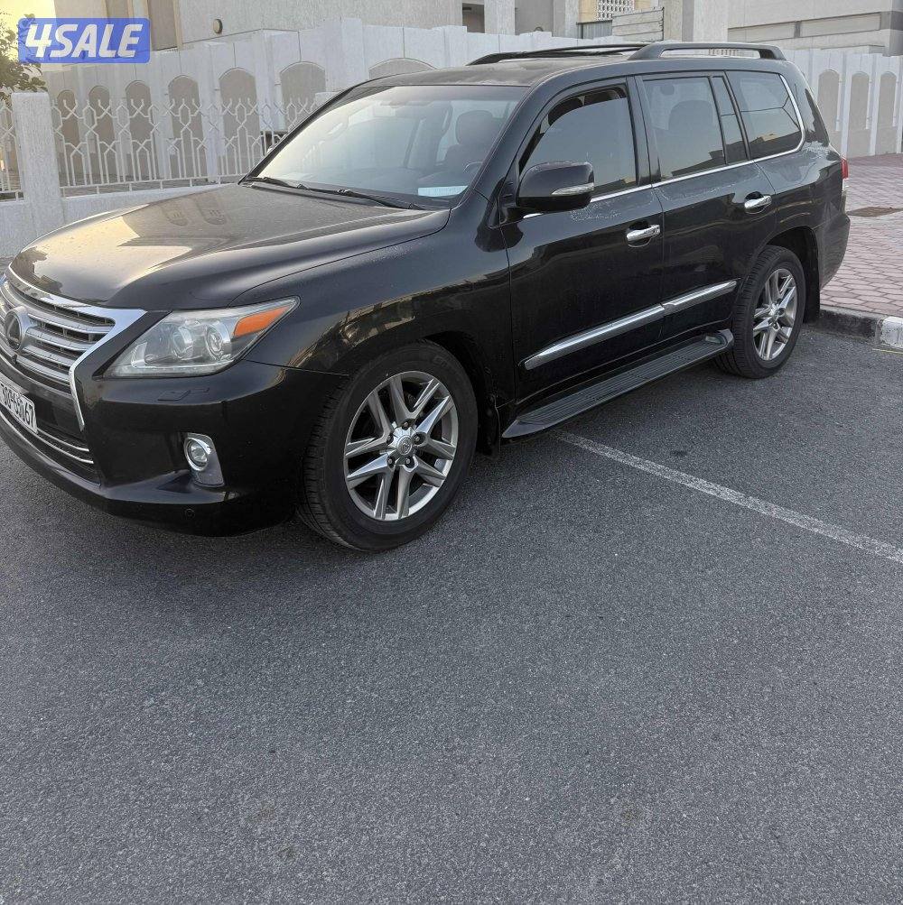 جيب لكزس 20150