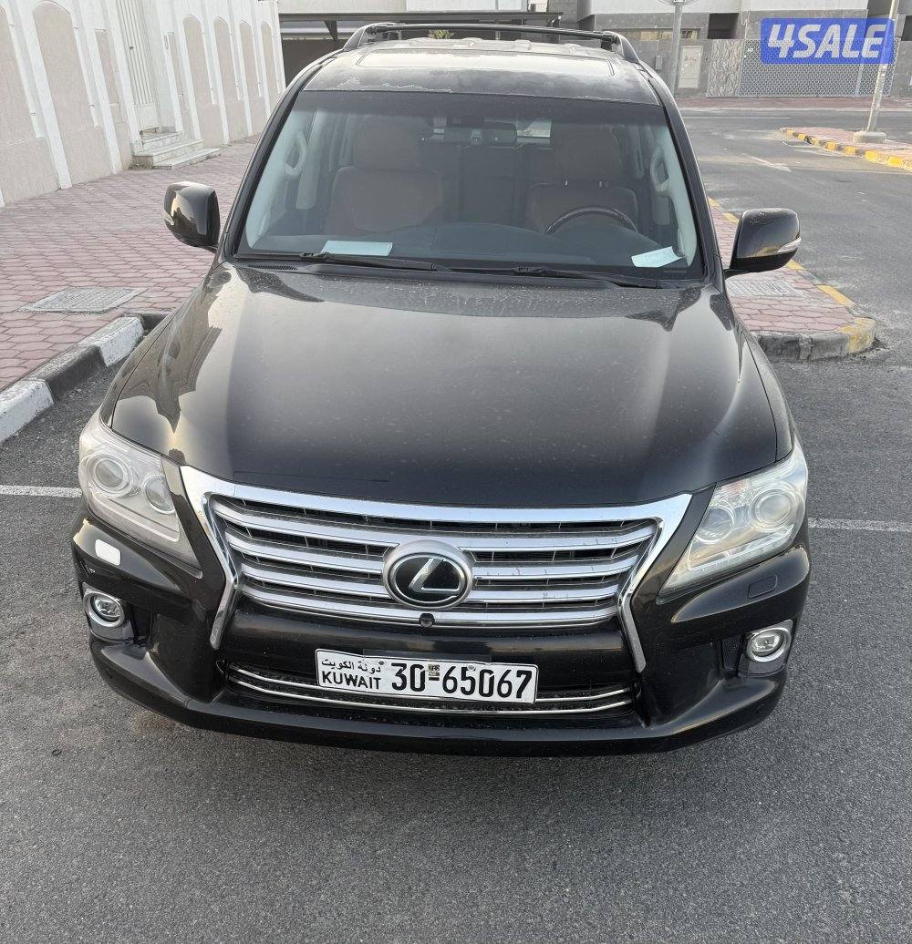 جيب لكزس 20153