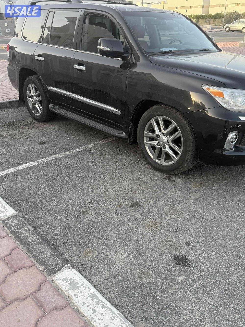 جيب لكزس 20155