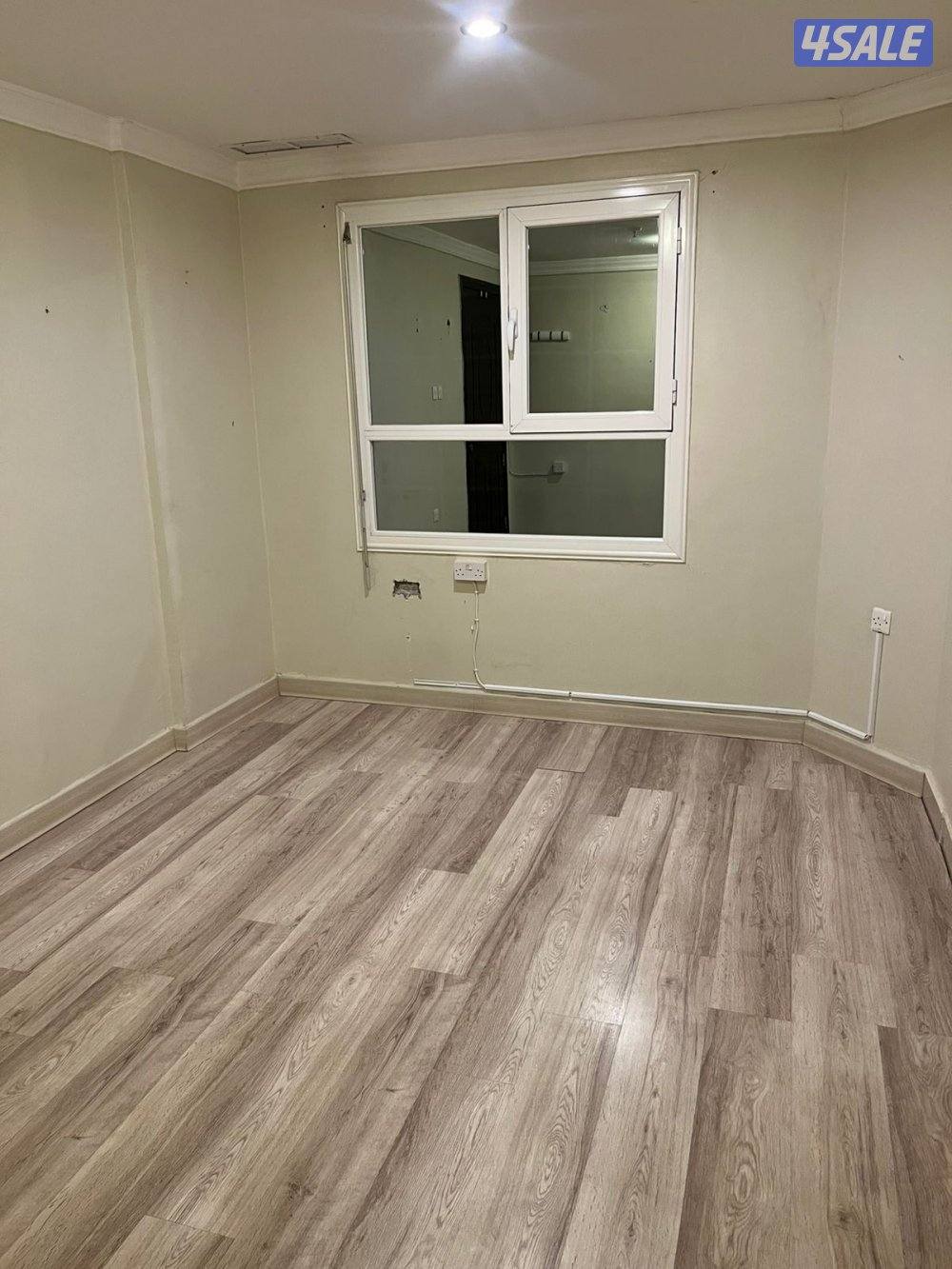 شقه غرفتين صاله ومطبخ مجهز وحمامين0