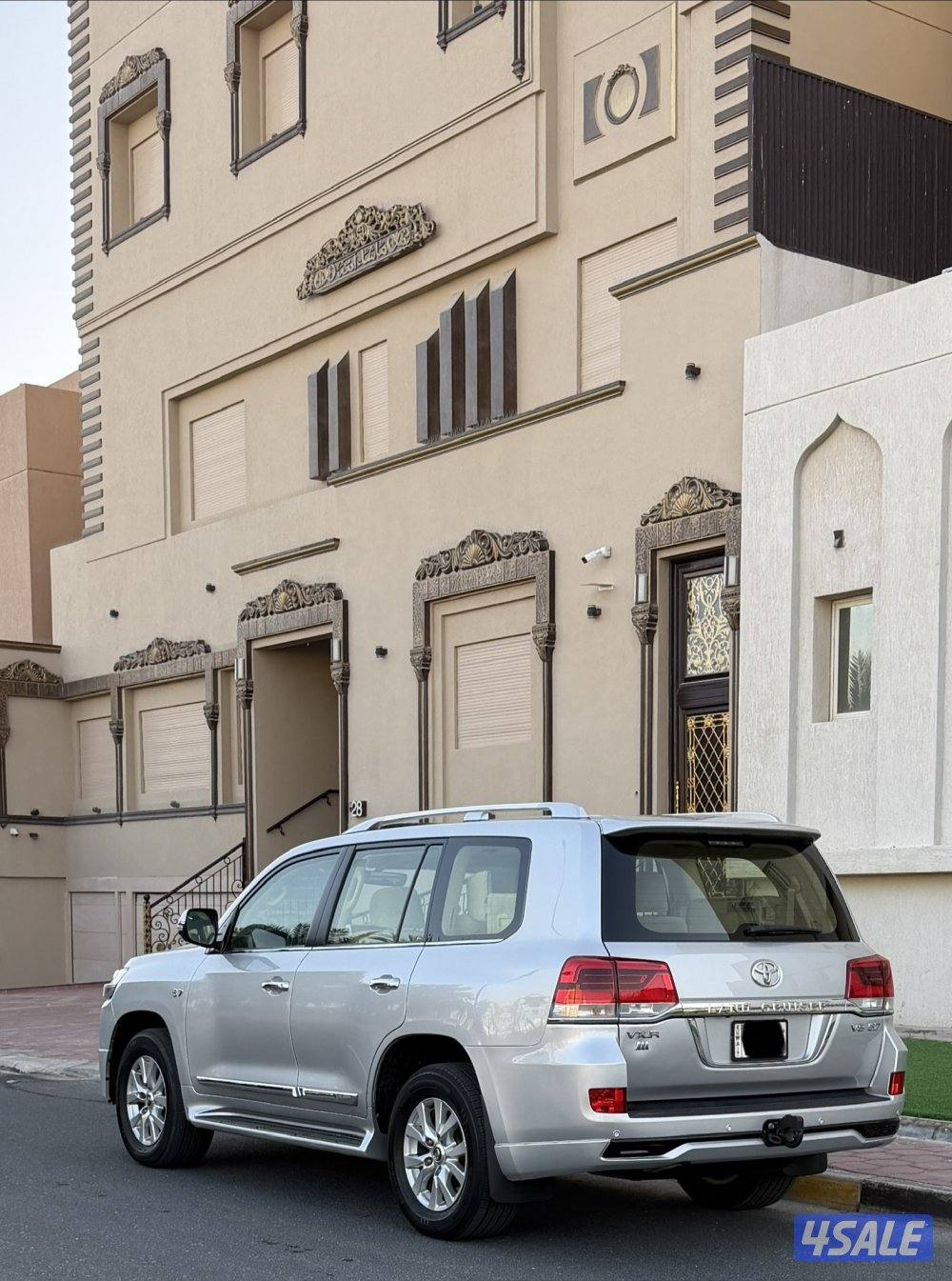 بحالة الوكالة 2016 VX-R 182km1