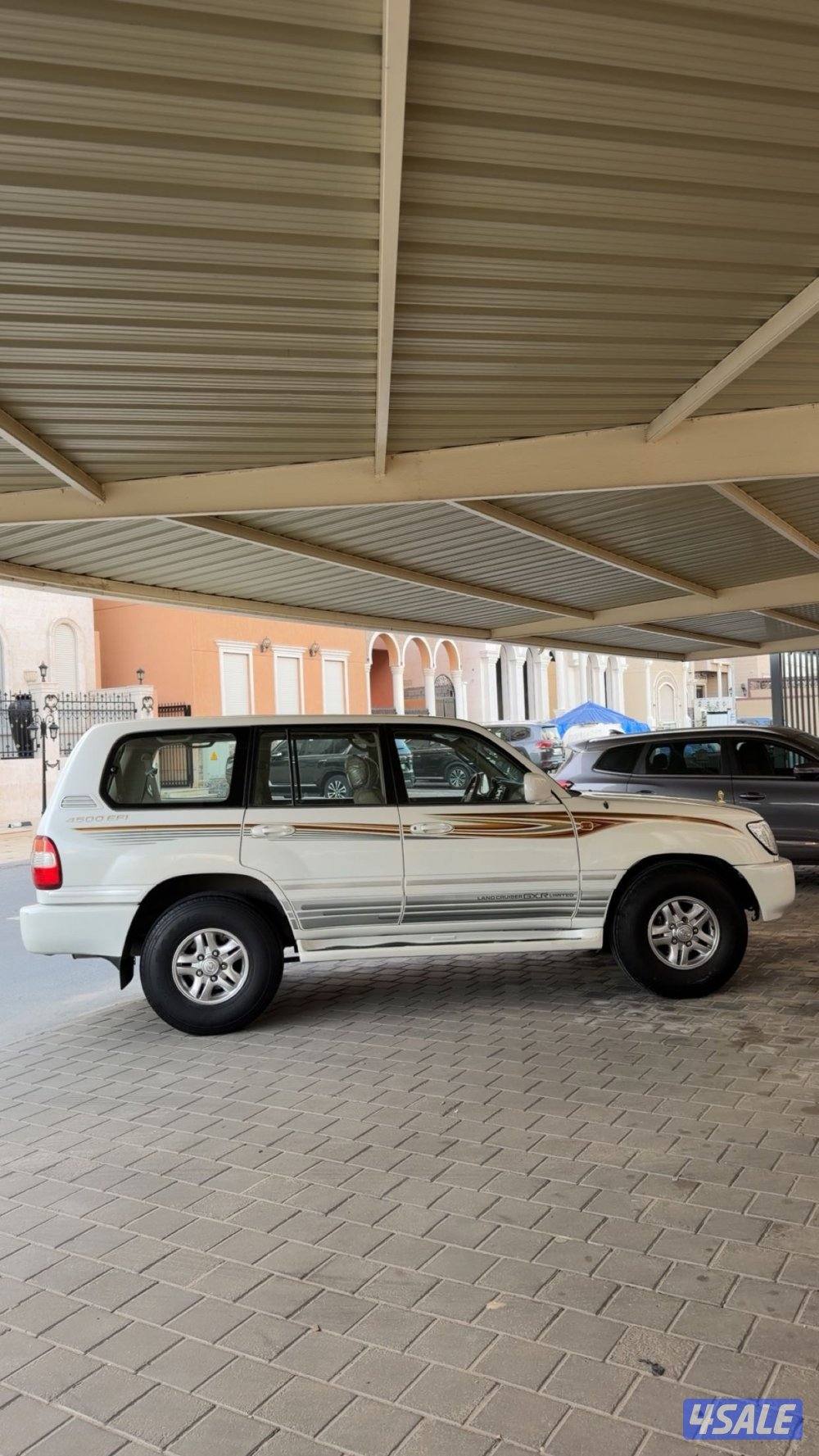 للبيع لاند كروزر GXR1