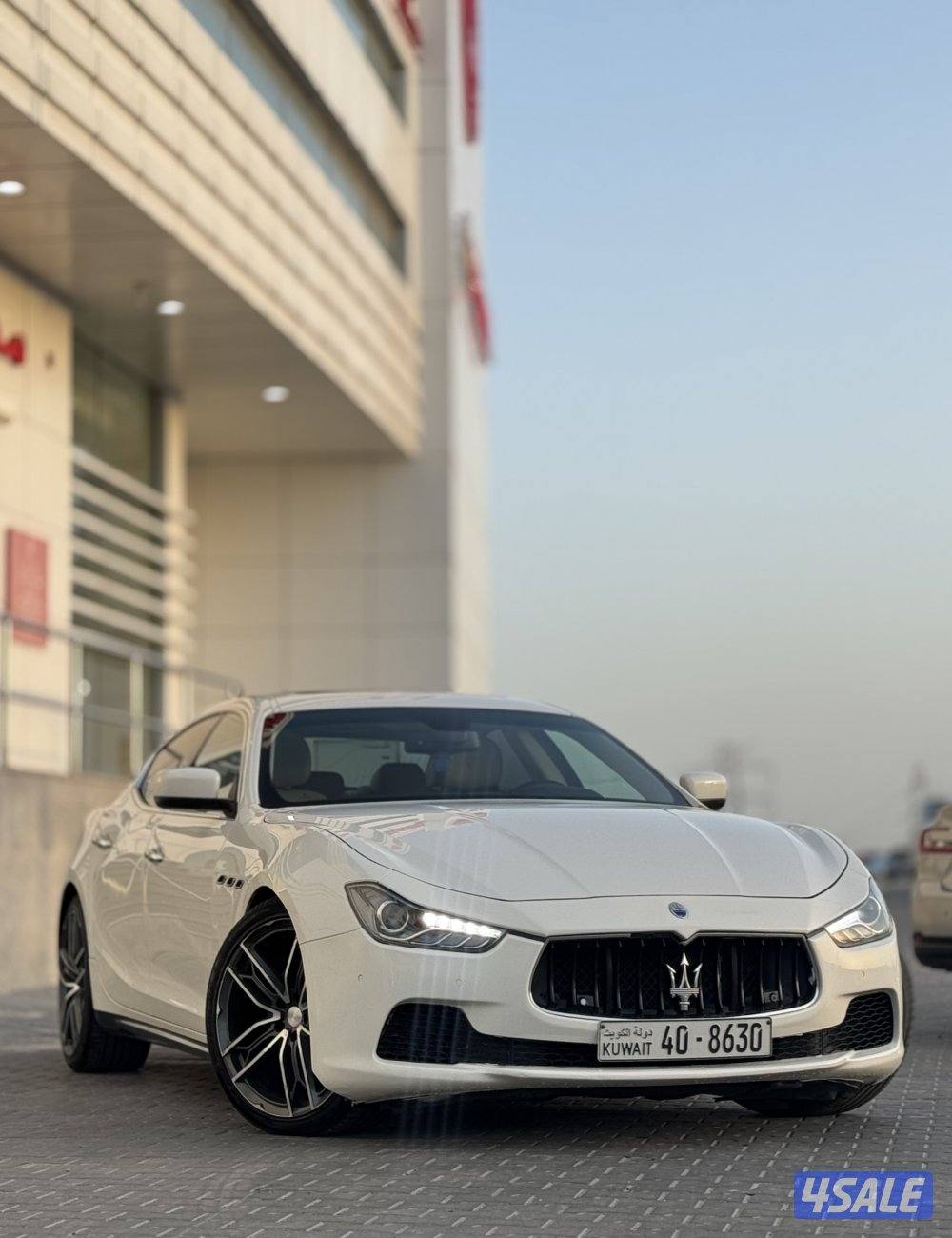 للبيع مازيراتي جيبلي موديل 20151