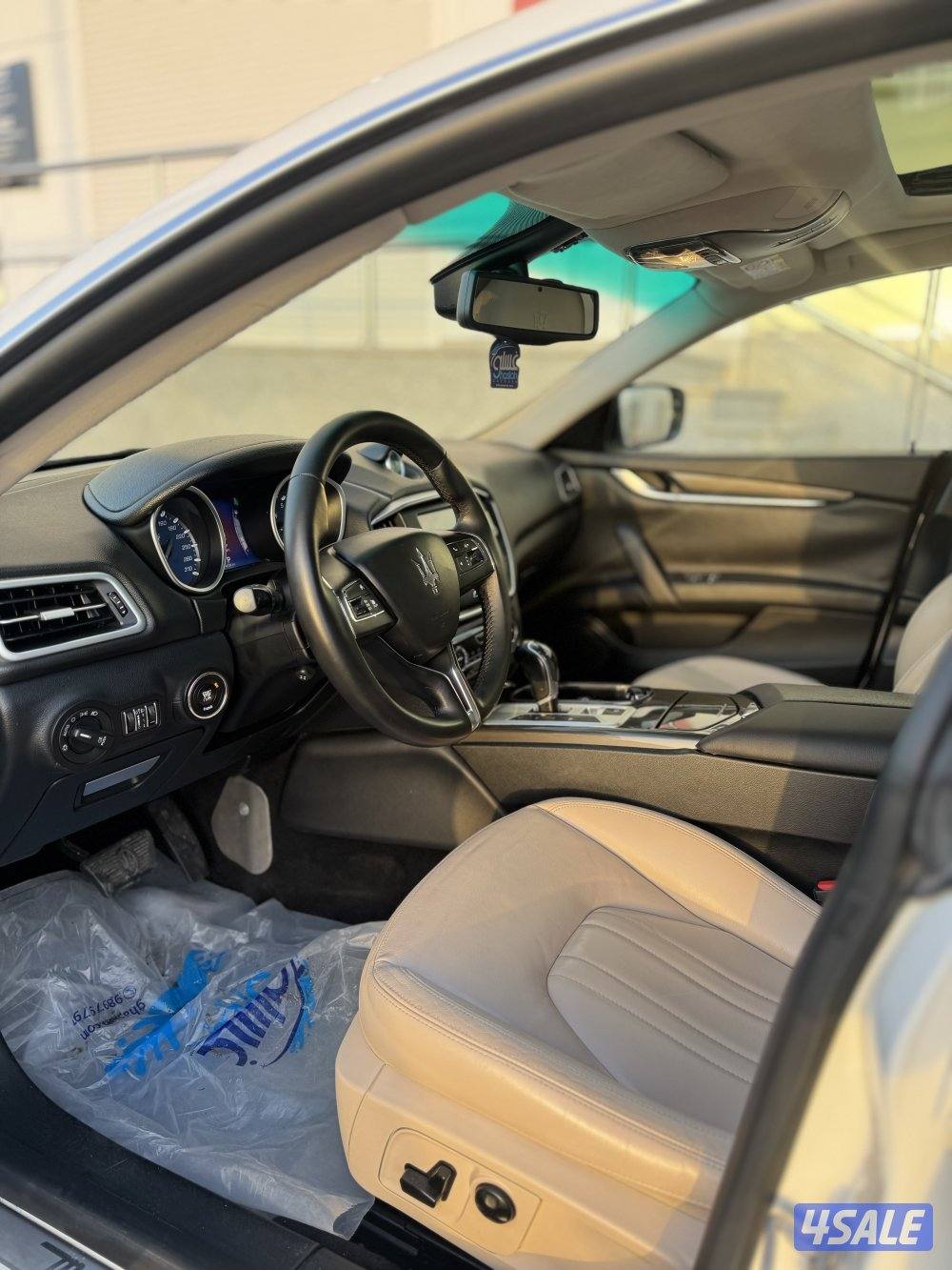 للبيع مازيراتي جيبلي موديل 20159