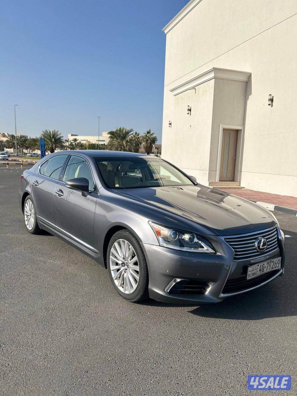 لكزس LS بحاله ممتازه1
